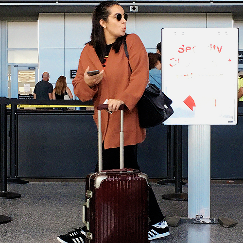 Alanna Masterson at Boston Logan International Airport (20/8/17) source