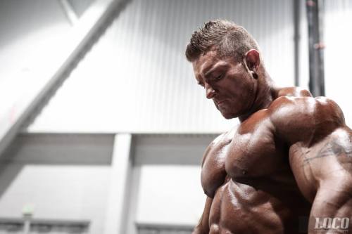 drwannabe:  Flex Lewis