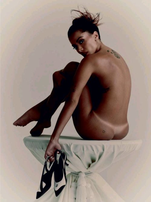 Anitta for Vogue Brasil, photos by Zee Nunes