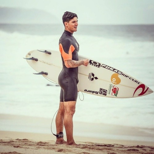 hot-sportsmen:wetsuits on tumblr