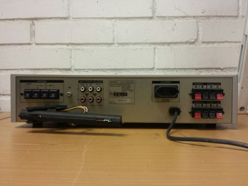 Sony STR-VX1L FM-AM Program Receiver, 1980