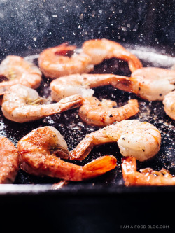 foodffs:  Shrimp and Zucchini Noodles with