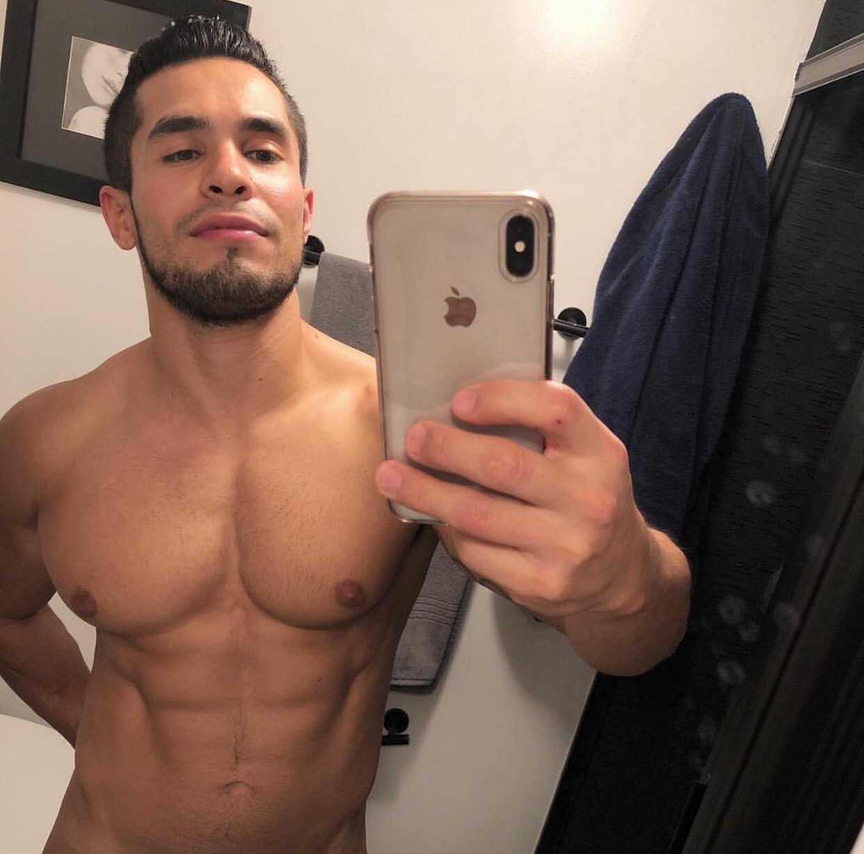 hot guy + a mirror + a phone