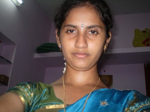 Divya Aunty