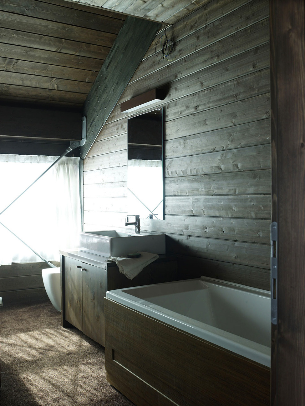 bunnyharlow:  aros:  By con3studio   Omfg please please please