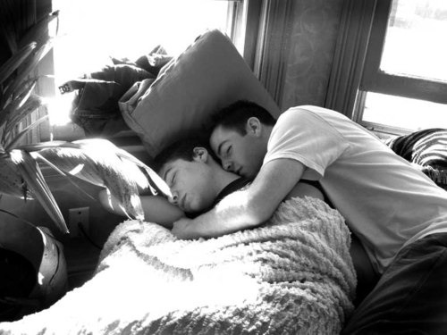 fallingslowlyinlove:  -