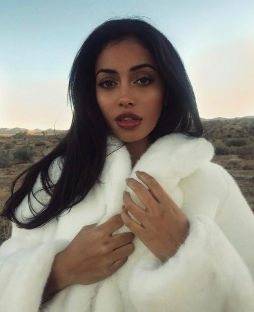 givemelovelikeneverbeforx:  cindy kimberly
