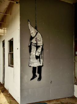 hvper:  banksy 