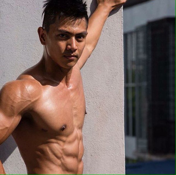 Viva!Asian hunks!