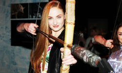 Stark-Queen:  Sophie Turner, Maisie Williams, And Natalie Dormer At The Game Of Thrones