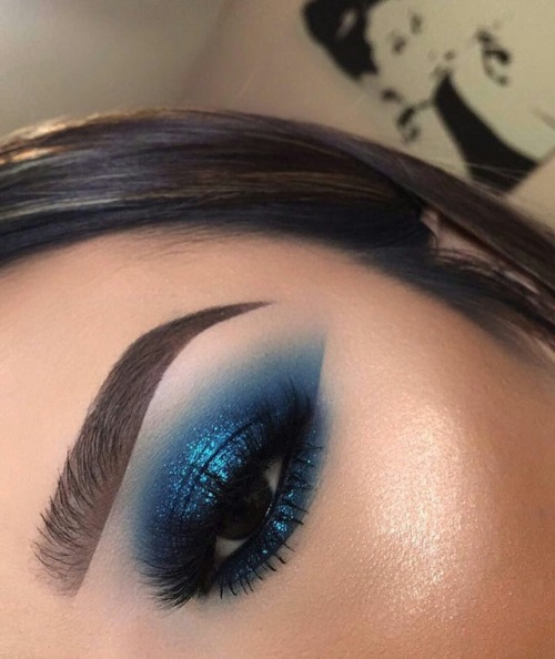 blue is one of my fave eyeshadow