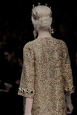 oldfashionedvillain:  Dolce &amp; Gabbana Fall 2013 