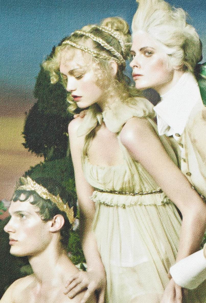  Julia Stegner &amp; Gemma Ward/Dolce &amp; Gabbana Fall Winter 2006 Photographed