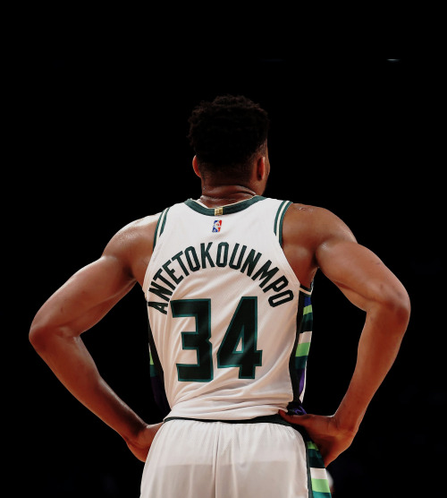 lizcambabe: giannis antetokounmpo becomes the bucks all time leading scorer | © al bello 