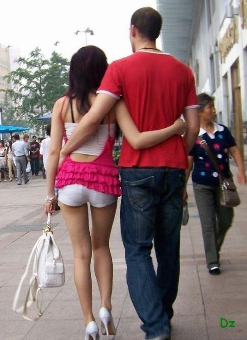 chinese-hotwife: inferiorchink: yellowslutfong:  Chinese woman and white man  Important part: In Chi