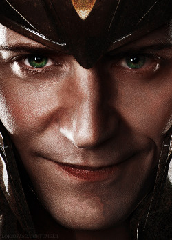 marvel-men:  those eyes #loki #tom H  Can you warn me next time&hellip;no, okay 