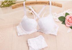 uchimada-official:  Chihiro Set