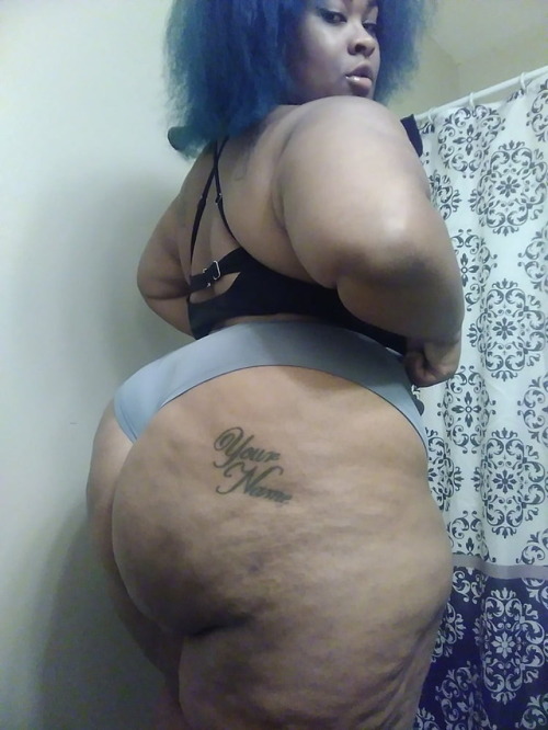 XXX fatblackass:  LAWWWD photo