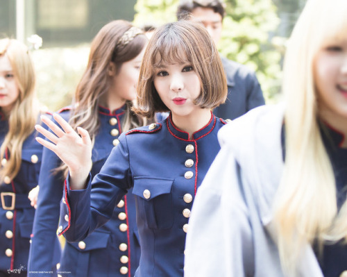 gfriendunited:  © 신비닷컴  | do not edit (1/2)