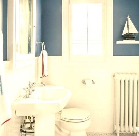 Baltimore Kids BathroomBathroom - Small Traditional Kids' Blue Tile And Ceramic Tile Marble Floor, White