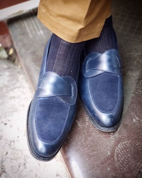 Love my Meridians in Midnight calf.  . Get them at $337.50 during our Summer Sale . . . #mensloafers