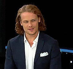 metaborderlines: an-gaol-seo-ol:nyequeta: Sam Heughan Talks ‘Outlander’ In Studio - ET C