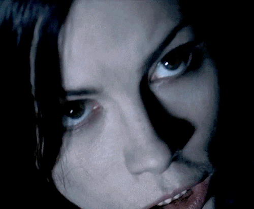 horrorwomensource:  KATE BECKINSALE as Selene inUnderworld (2003)