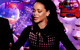 Rihanna ∞