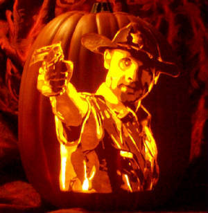 hornsofmischief:  gingerchic333:  ally-of-villains:  crittertam:  The Pumpkin Geek