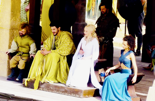 wildlingvals:  Emilia Clarke, Peter Dinklage, Nathalie Emmanuel and Joel Fry filming