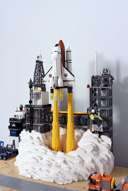 spaceexp:  Detailed Space Shuttle launch made out of LEGO via reddit