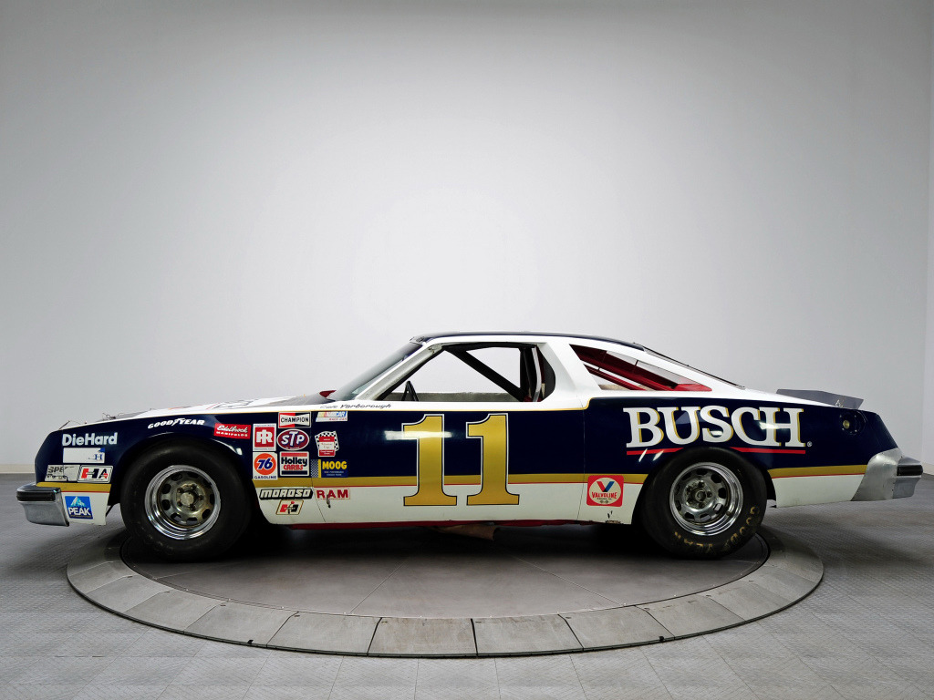 itsbrucemclaren:  Oldsmobile 442 NASCAR Race Car ‘1980