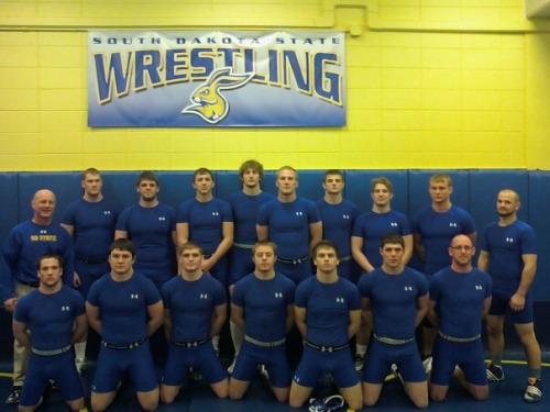 cutecubs:  drinksrus:  Damn that is a lot of beef wrapped in Under Armour!  I LOVE it!  lots of young wrestler spandexes 