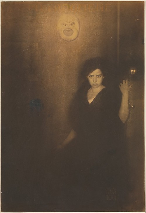 - Edward Steichen. MELPOMENE - Landon Rives. 1904-05. Gum bichromate over platinum print This photo 