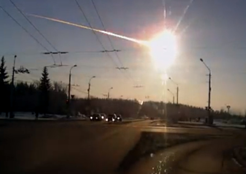 digitalbones:  A huge meteor just crashed in Russia; 400 injuries reported.