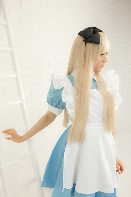 Alice in Wonderland - Alice Liddell (usakichi) 1-4