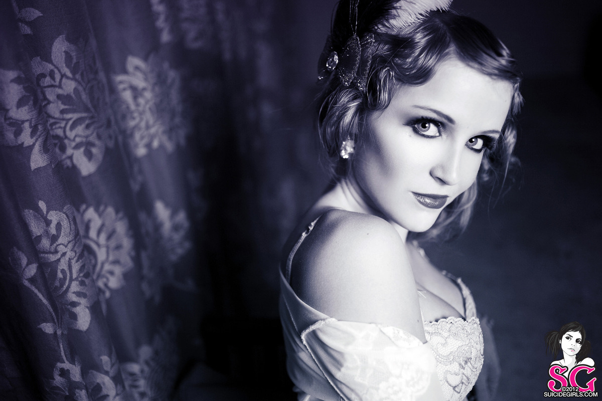 suicidegirls-southafrica:  Lunar Suicide  Photographer: Talamia For more South African