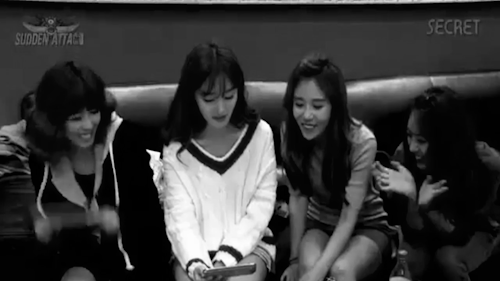 mykpopblacknwhite - Ihasdinowoo