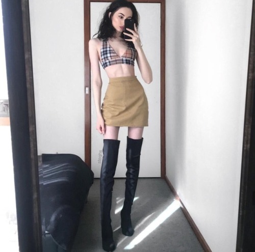 thinspomybody: good night my loves i hope you have an amazing week/weekend and lose 3 pounds by next