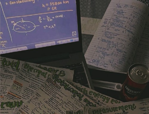 parihere - I study and stuff.
