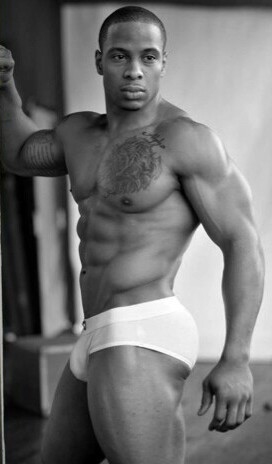 Sex dominicanblackboy:Sexy gorgeous muscle hunk pictures