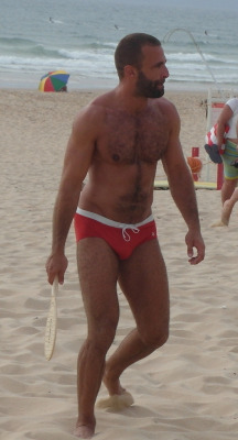hairyfellasfacebook:  WOOF! 