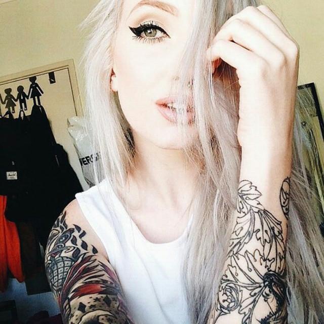 her-tattoos:  Here’s the real story behind her #tattoos!http://www.filesonthe.net/vxjN