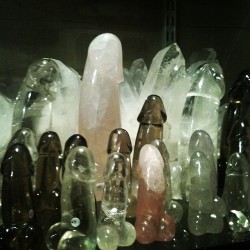 bighairybruisedhill:  crystal dildos