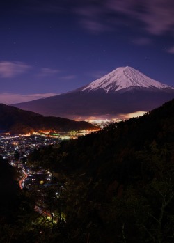 lasnochess:  malcolmxing:  Fuji, Japan |