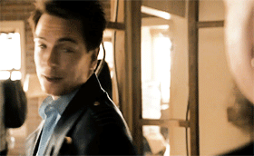 seralistairtheirin:he’s not l i v i n g, he’s merely e x i s t i n g.