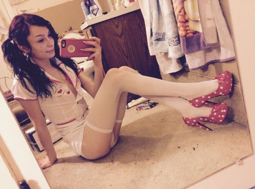 lunaloverlove:  kitty-lynn:  just wanted adult photos