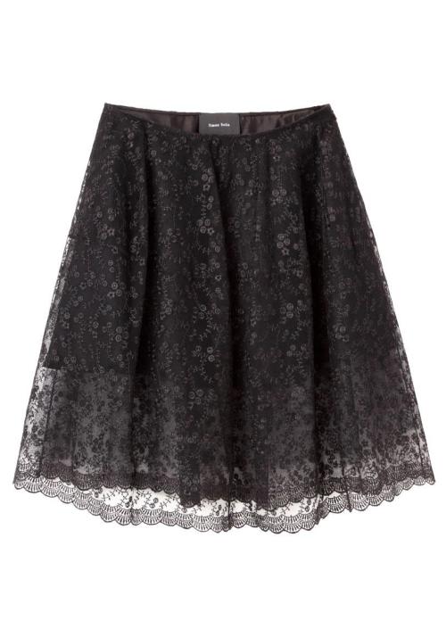 Simone Rocha / Daisy Lace SkirtHeart it on Wantering and get an alert when it goes on sale.