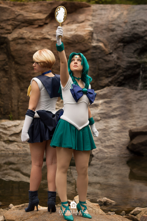 misstuesday: Photos from our Neptune/Uranus shoot.Uranus is scarletonthetileNeptune is me. :)Photos 