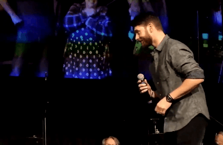 nothingidputbeforeyou: Aww yess. They have the sexiest of moves. Especially Jared’s hype dance
